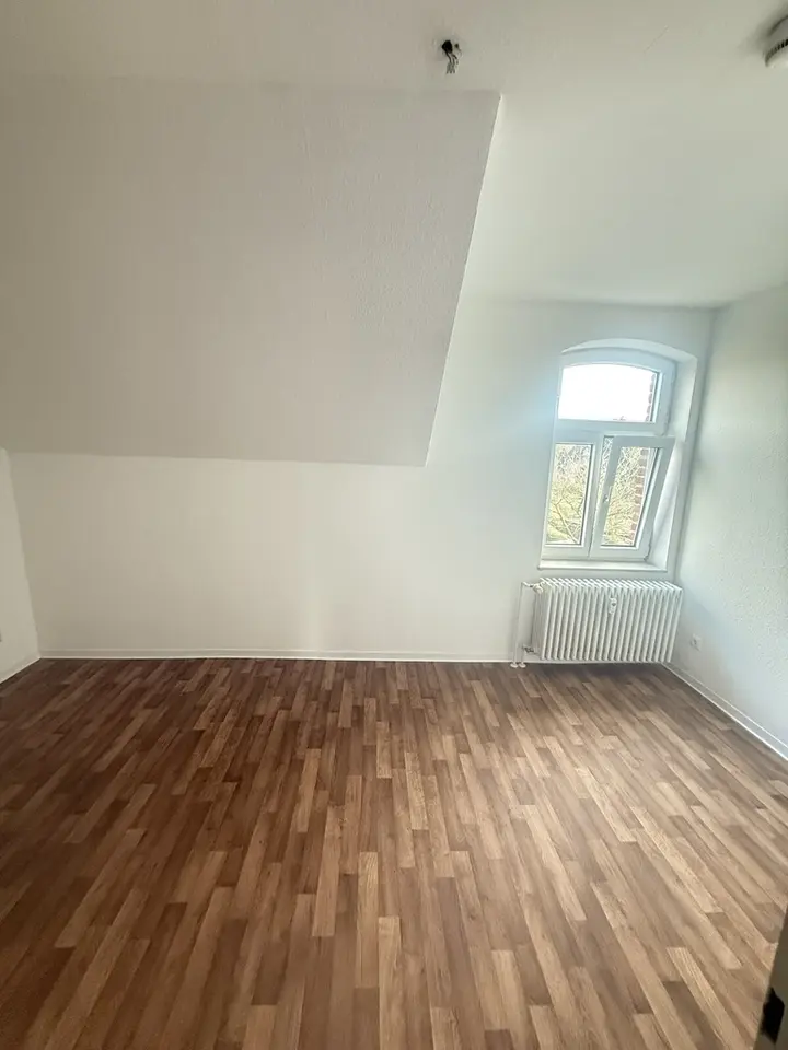 4 Zimmer Wohnung mit 68 m² in Duisburg – Bild 2