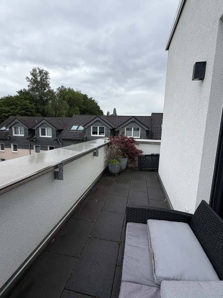 2 Zimmer Wohnung mit 84 m² in Bergisch Gladbach – Bild 11