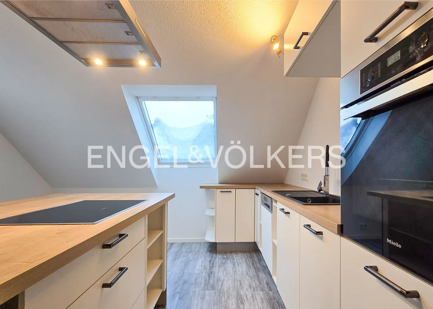 4 Zimmer Wohnung mit 195 m² in Braunschweig – Bild 6
