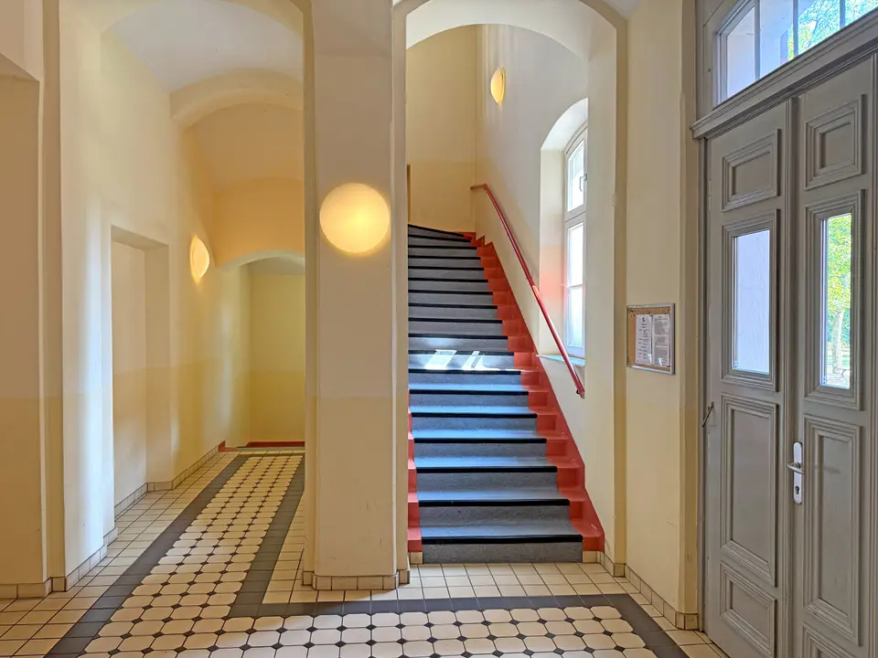 2 room apartment with 88 m² in Schwerin – Photo 6