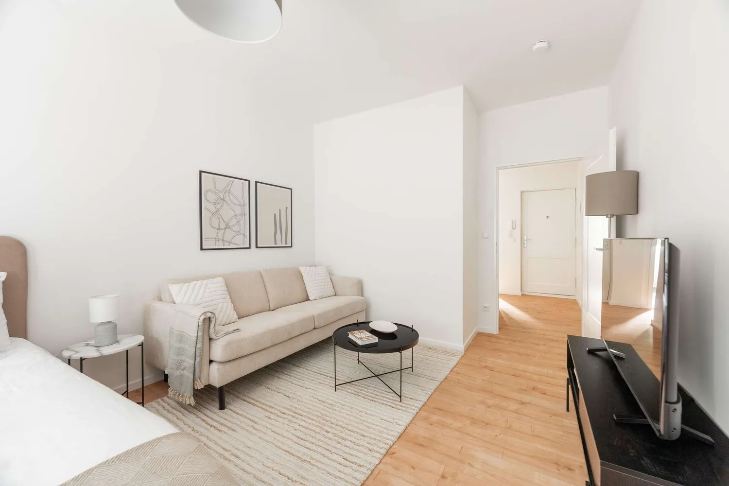 1 room apartment with 30 m² in Berlin – Photo 7