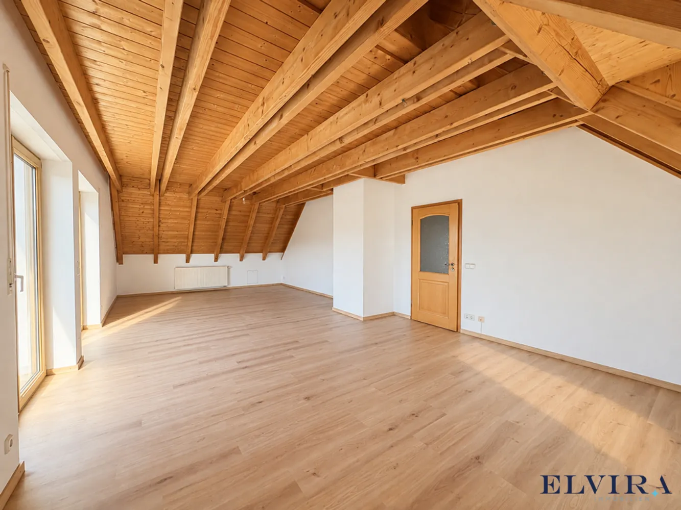 6 Zimmer Haus mit 236 m² in München – Bild 4