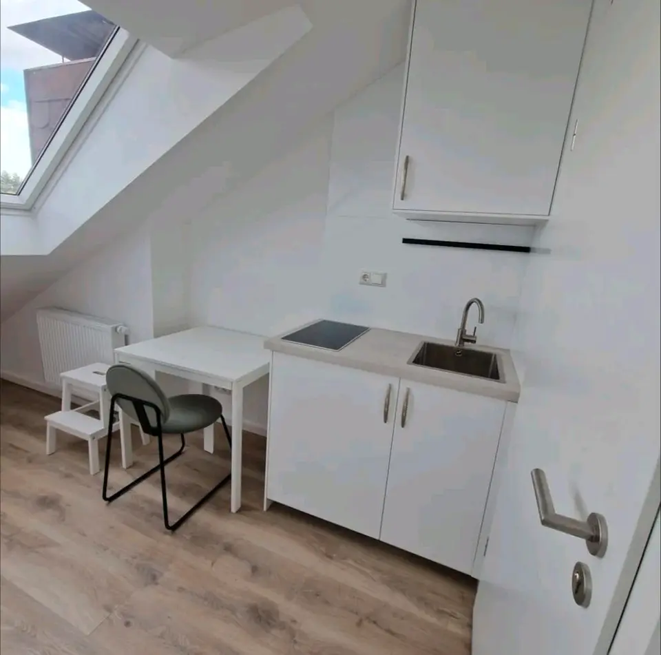 WG-Zimmer mit 12 m² in Frankfurt am Main – Bild 2