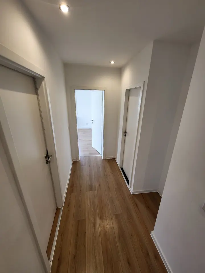 5 Zimmer Wohnung mit 105 m² in Bitterfeld-Wolfen – Bild 4