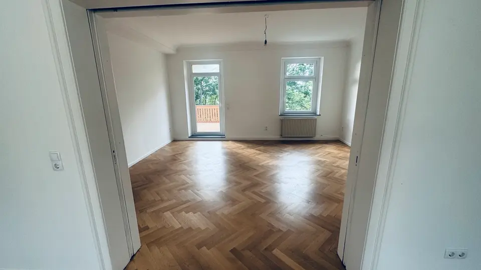 5 Zimmer Wohnung mit 120 m² in Crimmitschau – Bild 2