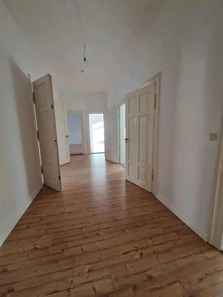 6 Zimmer Wohnung mit 145 m² in Coburg – Bild 4