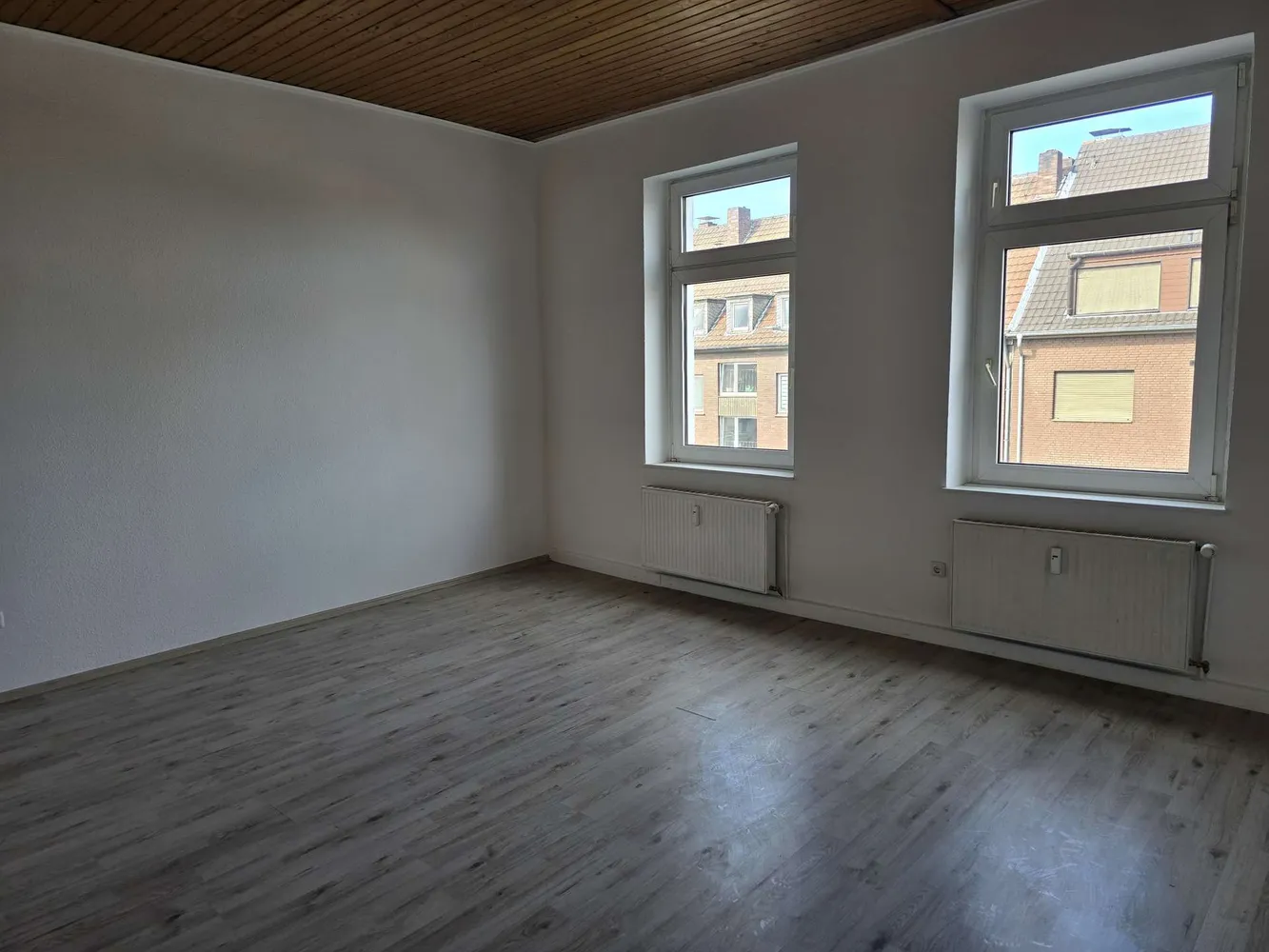 2 Zimmer Wohnung mit 73 m² in Oberhausen – Bild 3