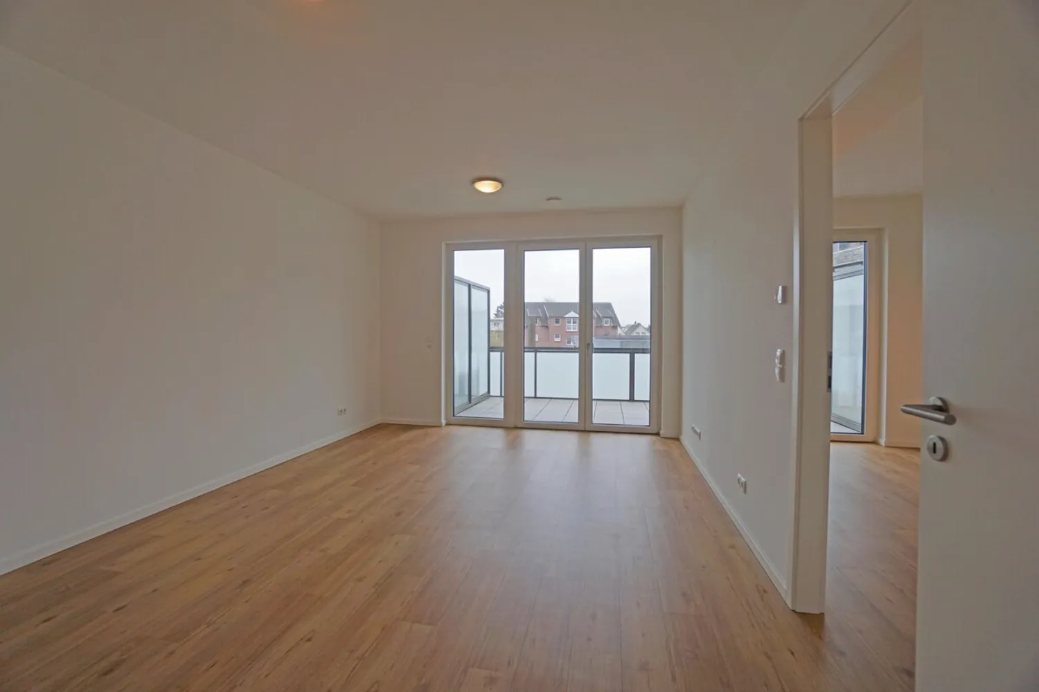 2 Zimmer Wohnung mit 59 m² in Elmshorn – Bild 2