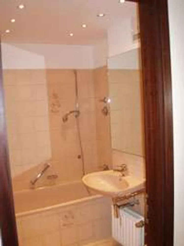 1 Zimmer Wohnung mit 42 m² in Düsseldorf – Bild 8