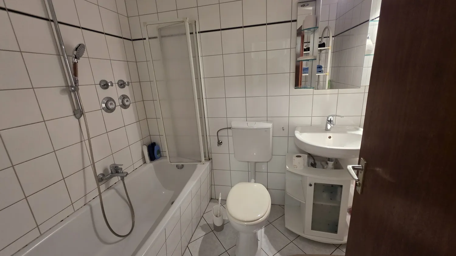 1 Zimmer Wohnung mit 30 m² in Frankfurt am Main – Bild 4