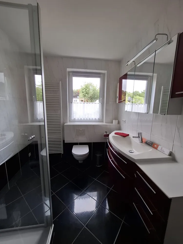 4 Zimmer Wohnung mit 100 m² in Neumünster – Bild 4