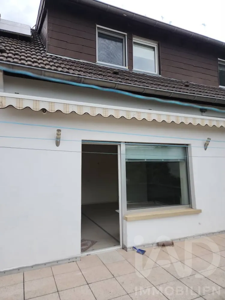 10 Zimmer Haus mit 240 m² in Saarbrücken – Bild 9
