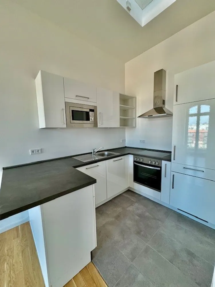 2 Zimmer Wohnung mit 64 m² in Berlin – Bild 10
