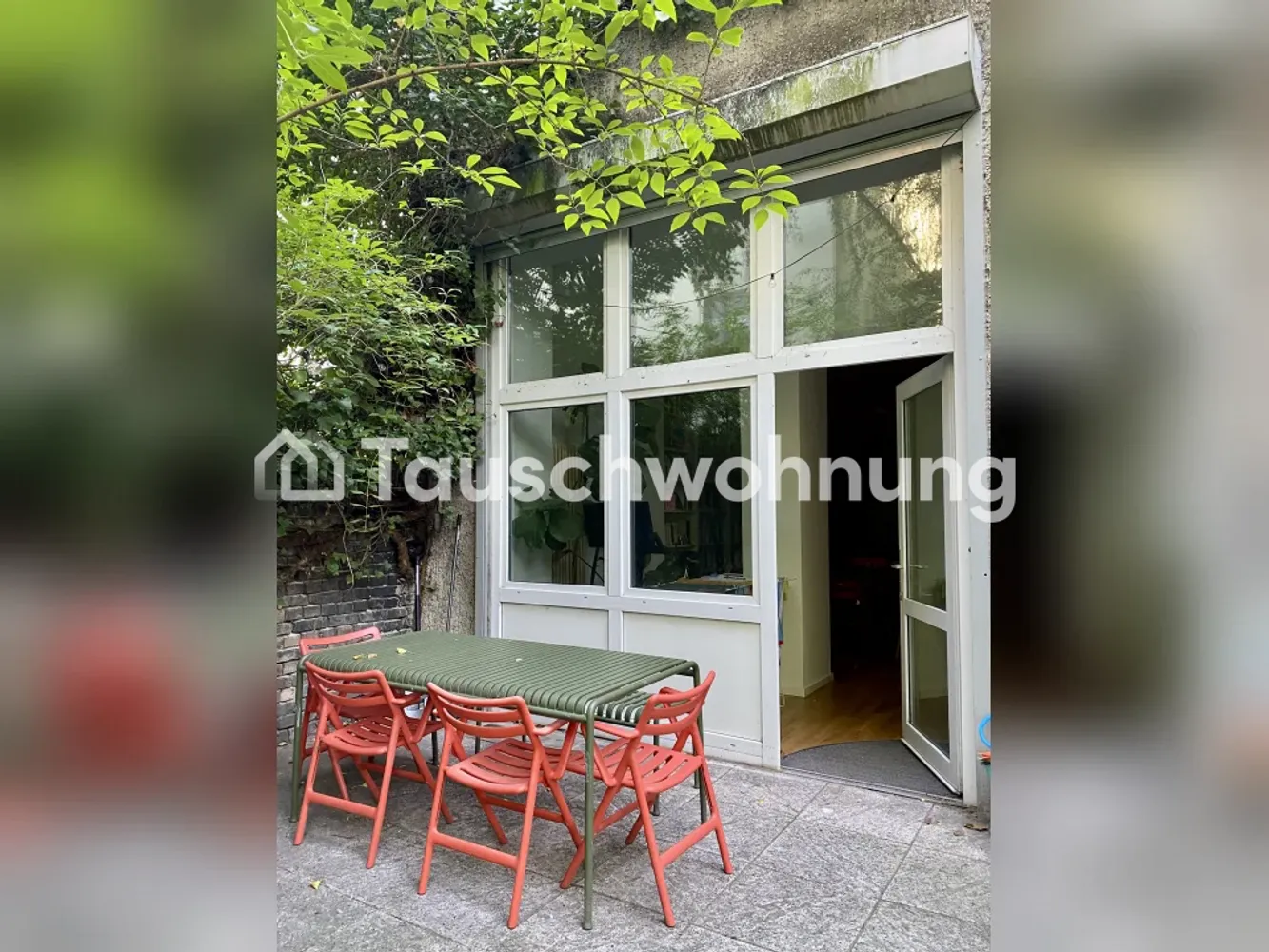 6 room apartment with 145 m² in Berlin – Photo 1