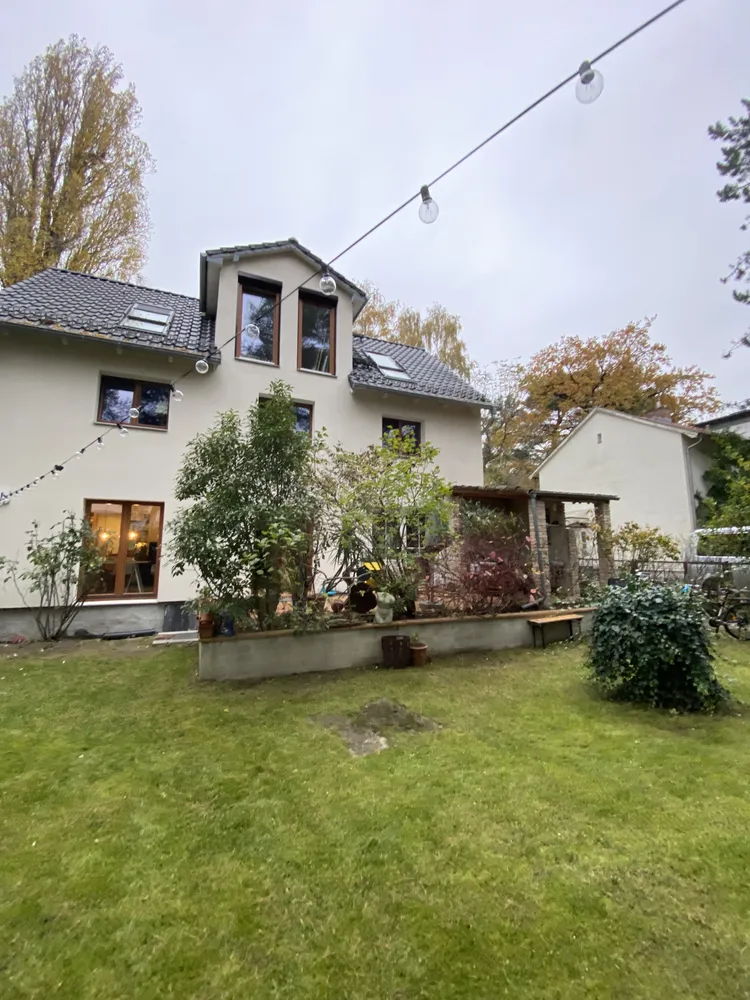 7 Zimmer Haus mit 170 m² in Berlin – Bild 1