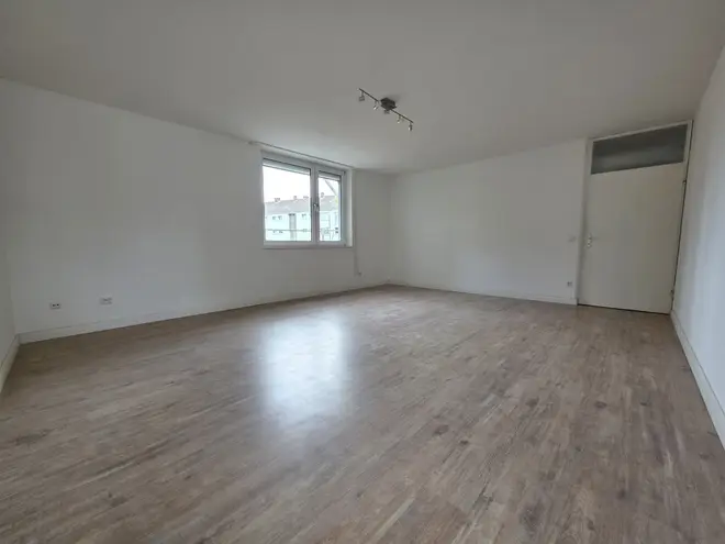 3 Zimmer Wohnung mit 76 m² in Köln – Bild 10