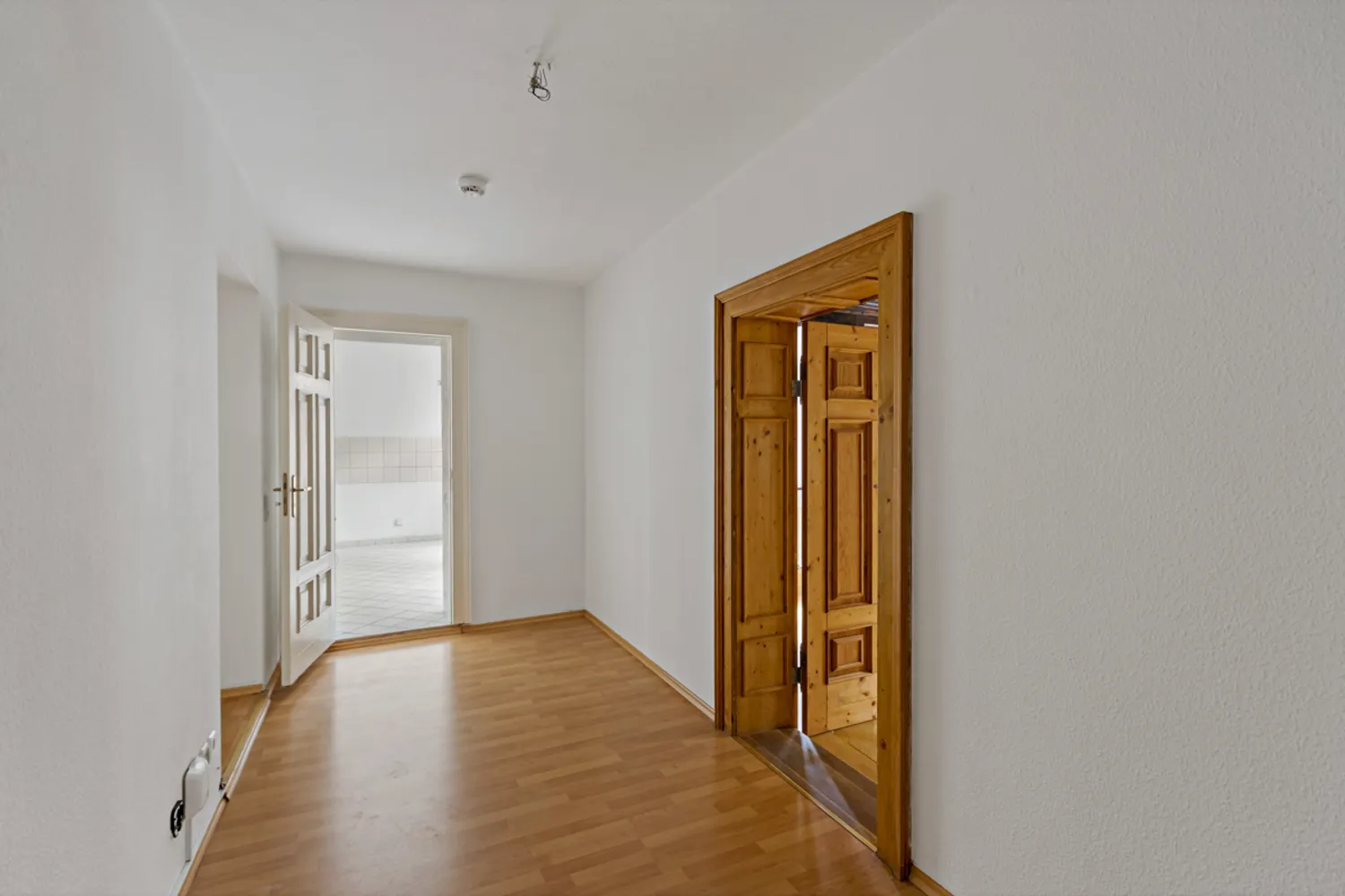 4 Zimmer Wohnung mit 103 m² in Halle (Saale) – Bild 8