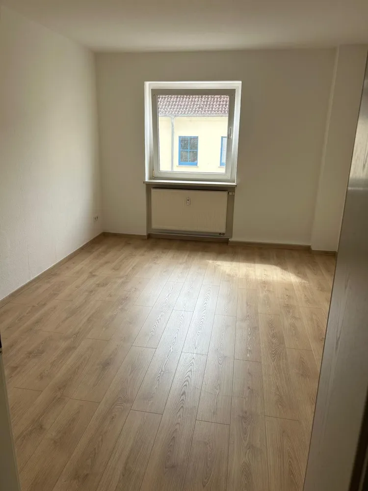 2 Zimmer Wohnung mit 52 m² in Halle (Saale) – Bild 2