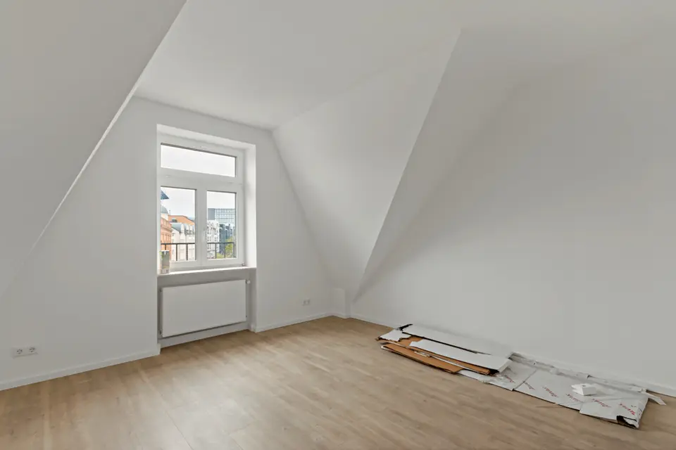 4 Zimmer Wohnung mit 92 m² in Halle (Saale) – Bild 3