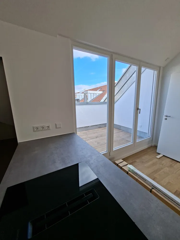 2 Zimmer Wohnung mit 67 m² in Berlin – Bild 1