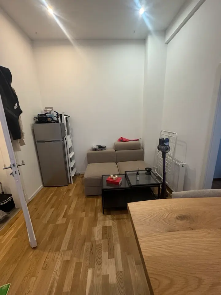 2 Zimmer Wohnung mit 25 m² in Köln – Bild 1