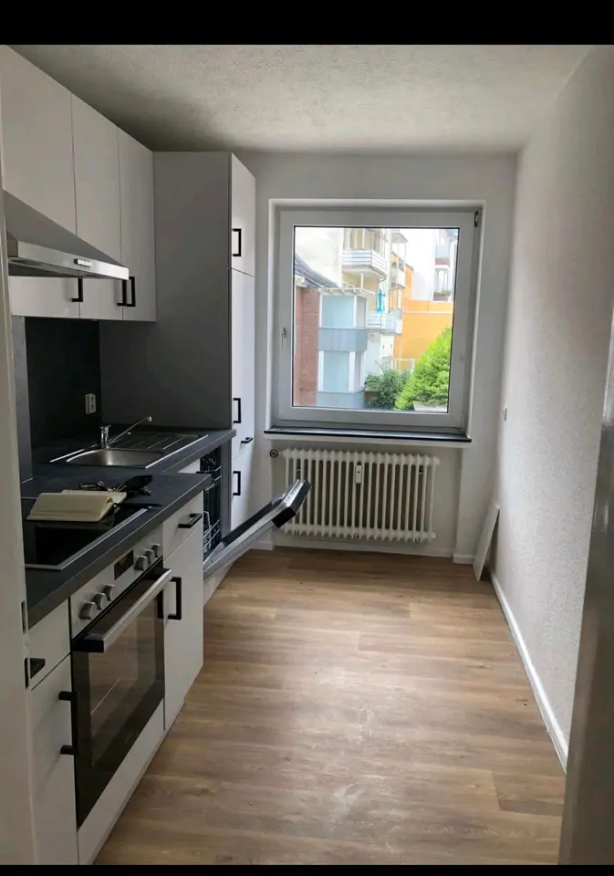 4 Zimmer Wohnung mit 94 m² in Wilhelmshaven – Bild 2