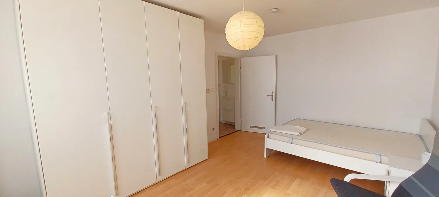 2 Zimmer Wohnung mit 56 m² in München – Bild 2