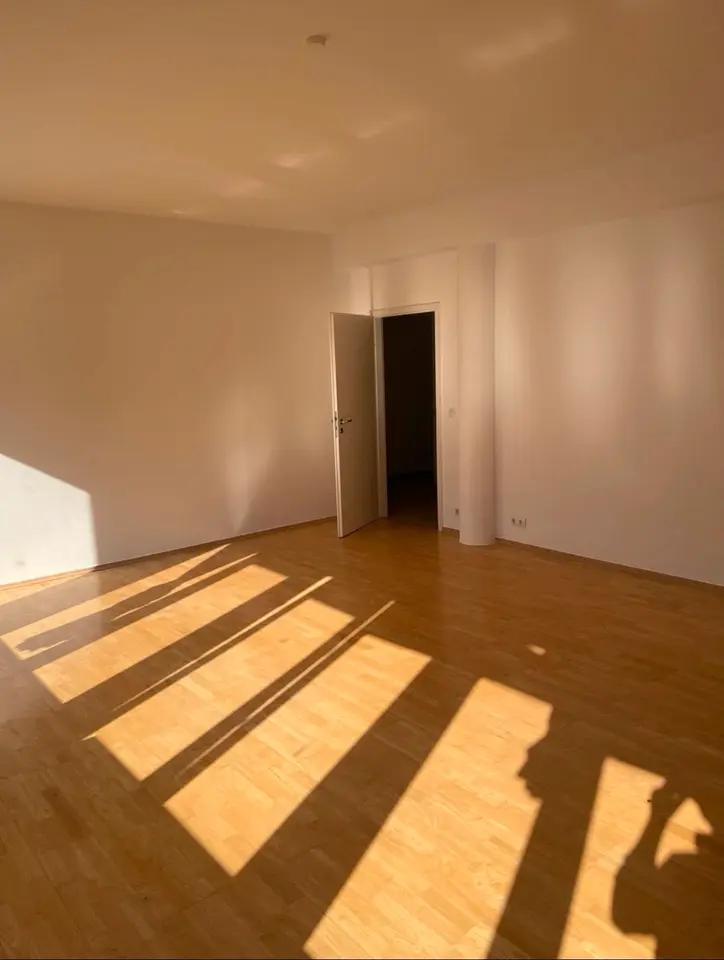 4 Zimmer Wohnung mit 155 m² in Hannover – Bild 7