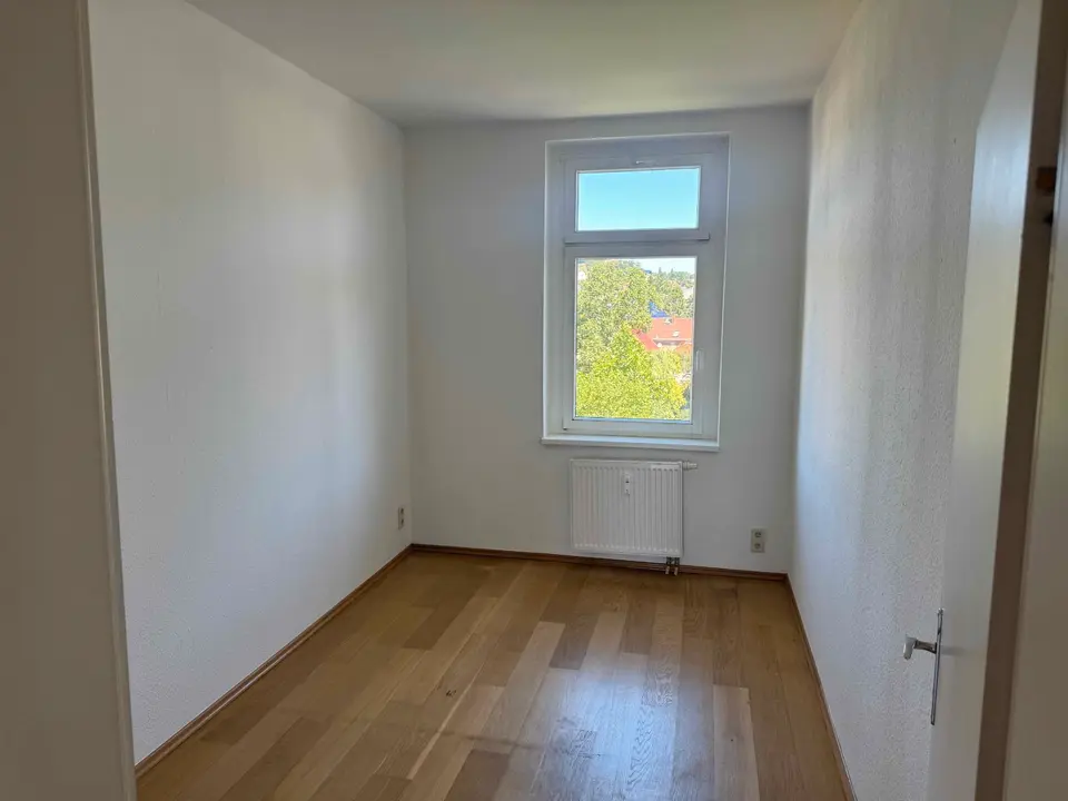 5 Zimmer Wohnung mit 114 m² in Radebeul – Bild 6