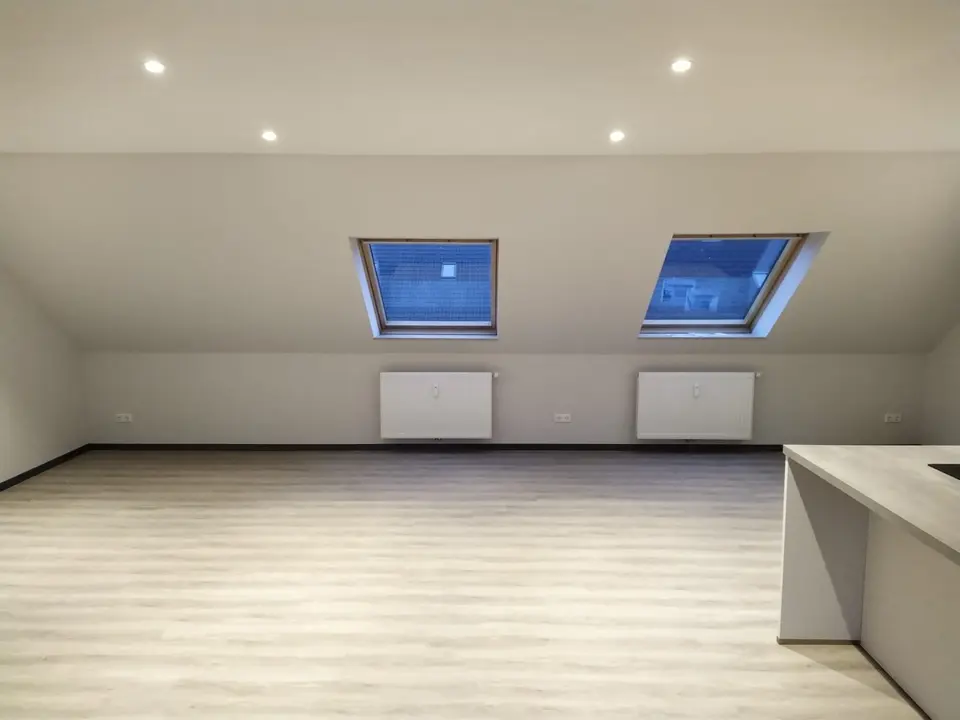 3 Zimmer Wohnung mit 95 m² in Kiel – Bild 3