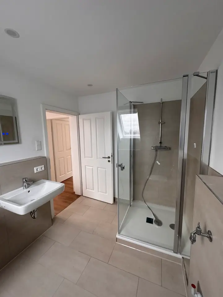 6 Zimmer Haus mit 134 m² in Wilhelmshaven – Bild 6
