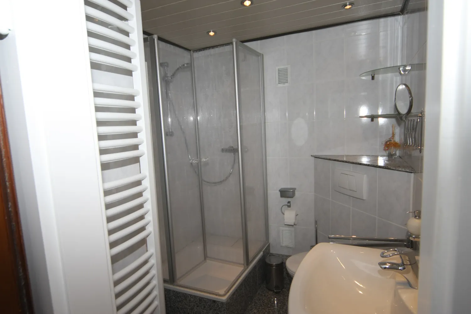 3 room apartment with 75 m² in Essen – Photo 6