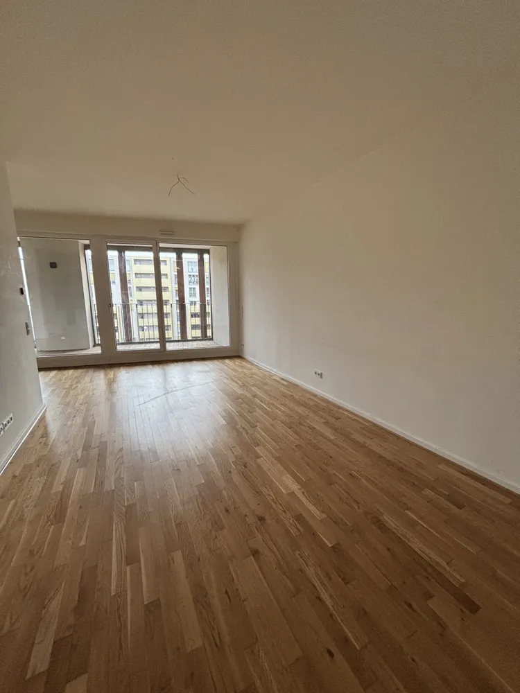3 Zimmer Wohnung mit 121 m² in Dresden – Bild 2