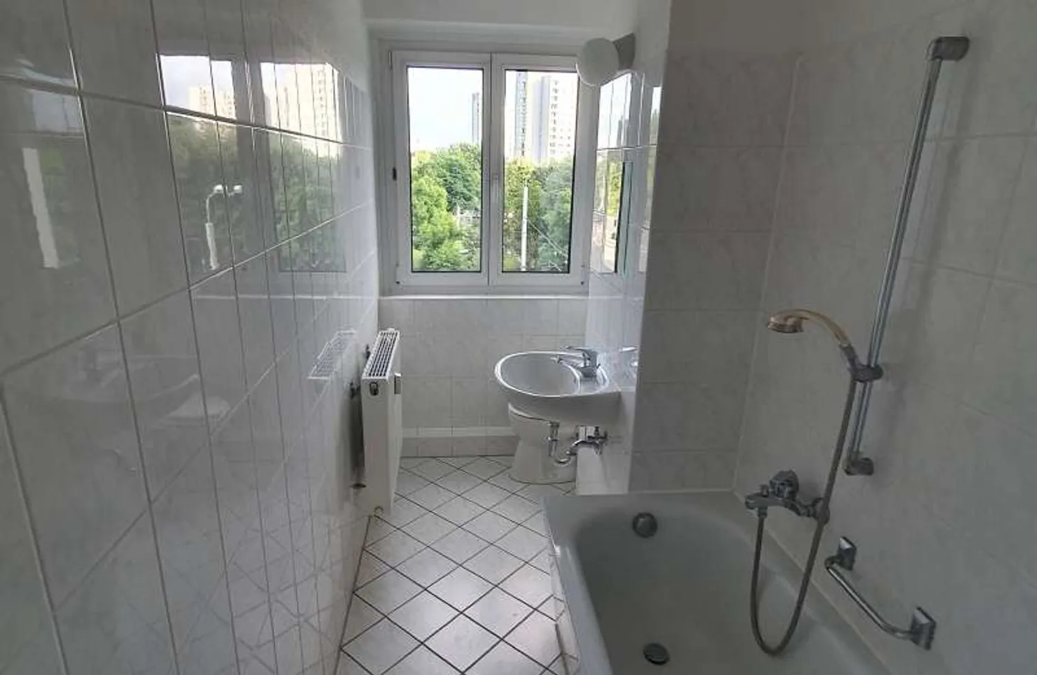 2 Zimmer Wohnung mit 47 m² in Dresden – Bild 11
