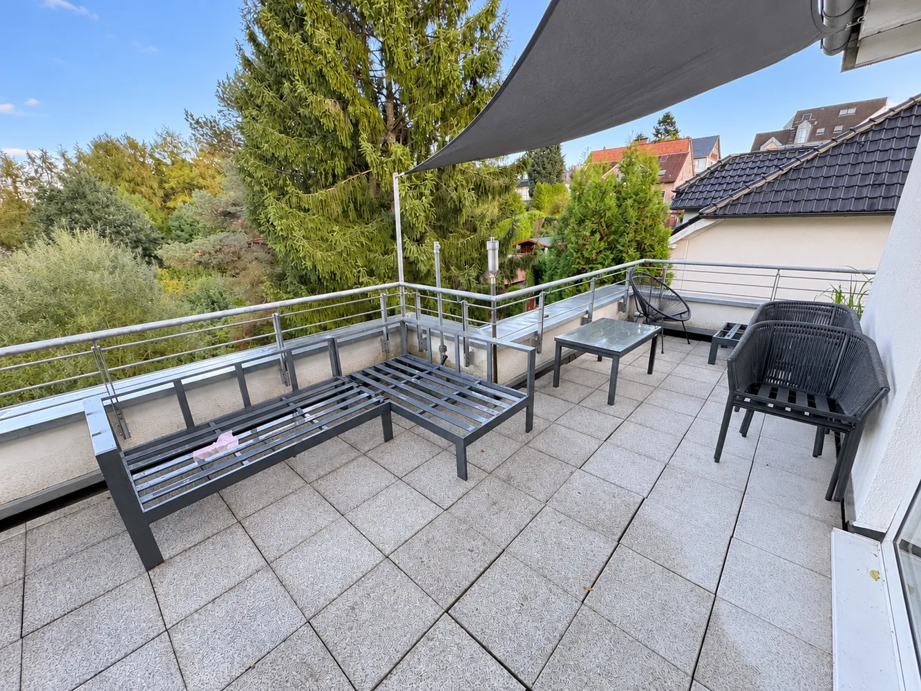 4 Zimmer Wohnung mit 115 m² in Bochum – Bild 1