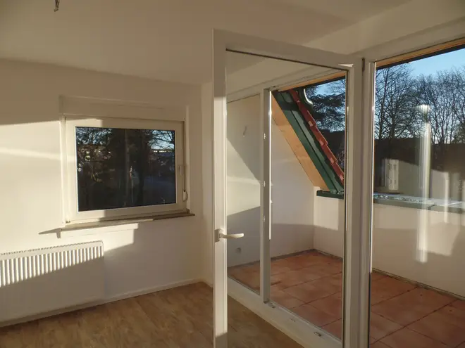 2 Zimmer Wohnung mit 90 m² in Köln – Bild 3