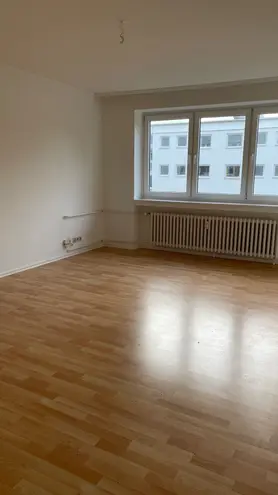 3 Zimmer Wohnung mit 72 m² in Hannover – Bild 2