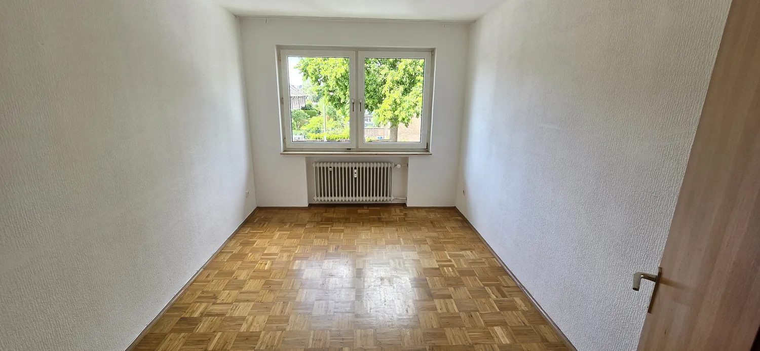 4 Zimmer Wohnung mit 80 m² in Essen – Bild 2