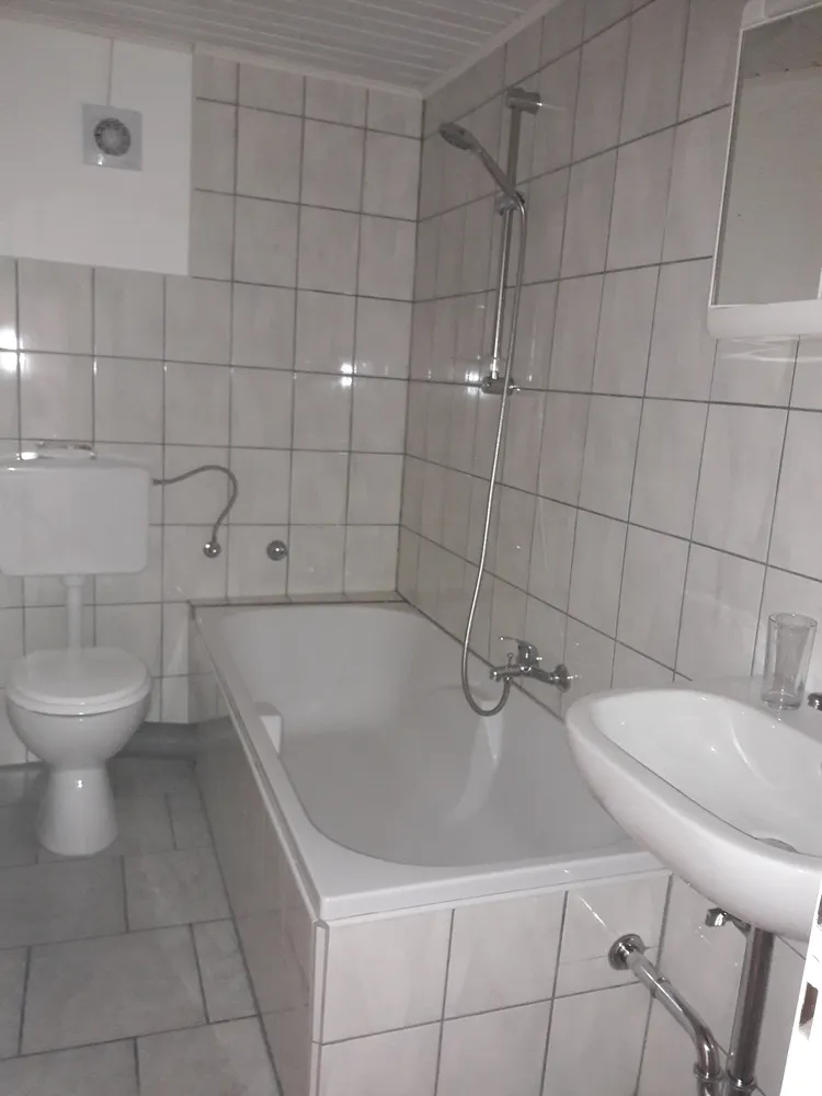 2 Zimmer Wohnung mit 65 m² in Schwabach – Bild 2