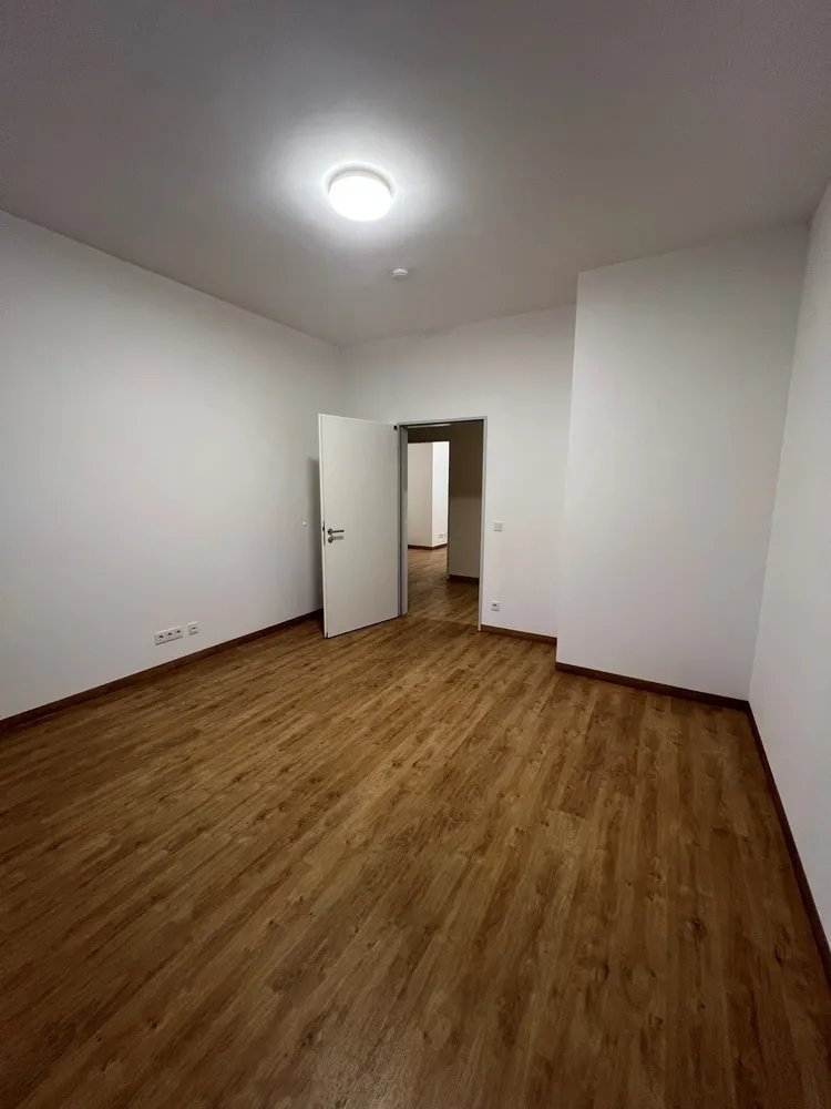 3 Zimmer Wohnung mit 82 m² in Berlin – Bild 4