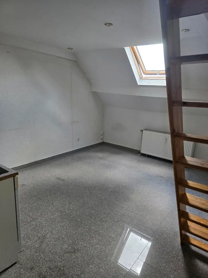 2 room apartment with 35 m² in Königswinter – Photo 1