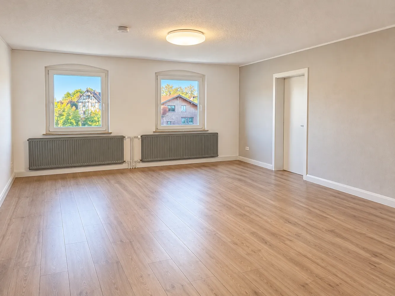 4 Zimmer Wohnung mit 100 m² in Hof – Bild 4