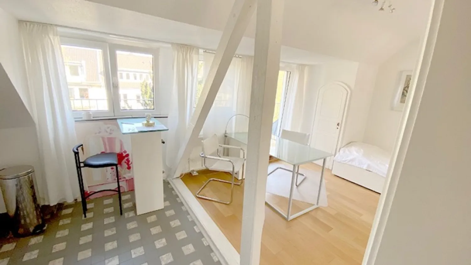 1 Zimmer Wohnung mit 32 m² in Düsseldorf – Bild 6