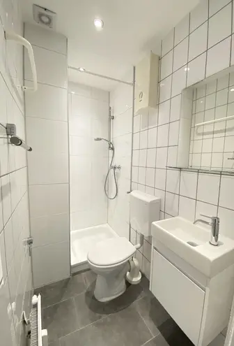 2 Zimmer Wohnung mit 35 m² in Düsseldorf – Bild 9