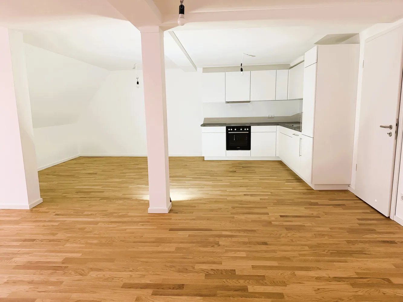 3 Zimmer Wohnung mit 119 m² in Augsburg – Bild 2