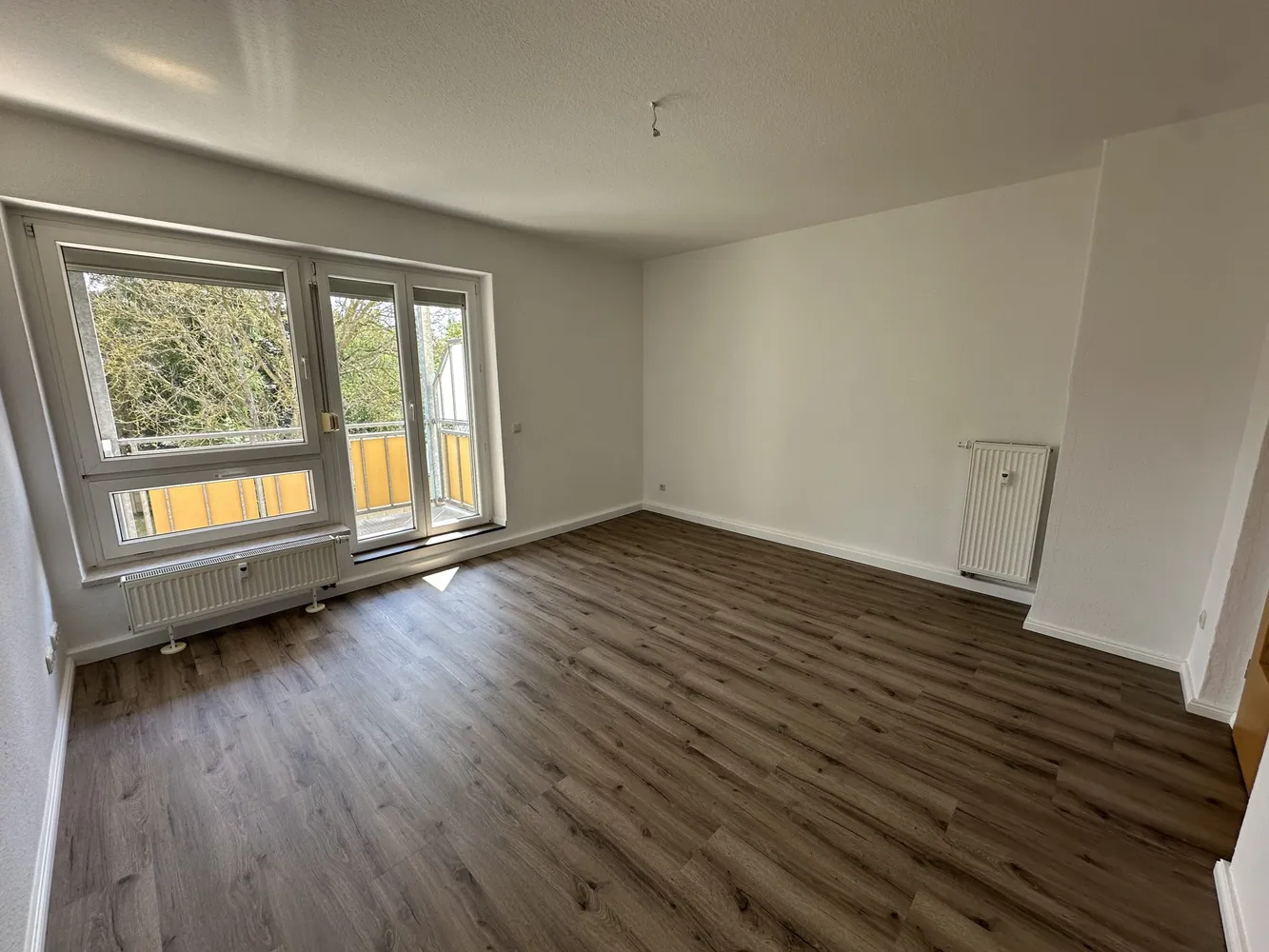 3 Zimmer Wohnung mit 70 m² in Gera – Bild 1