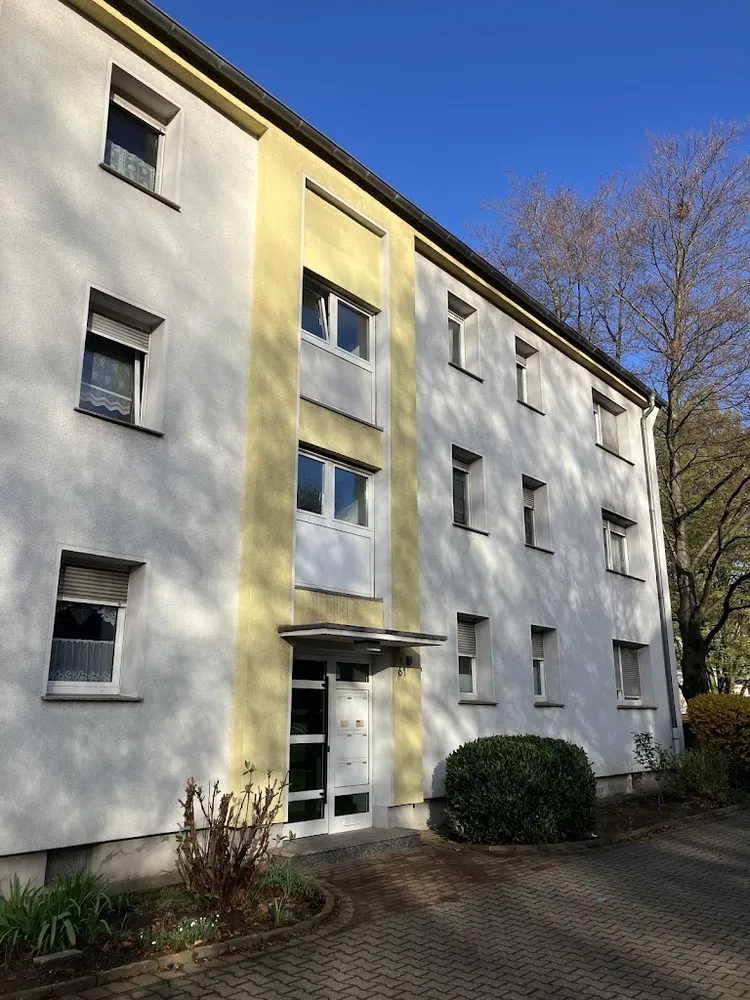 4 Zimmer Wohnung mit 79 m² in Duisburg – Bild 1