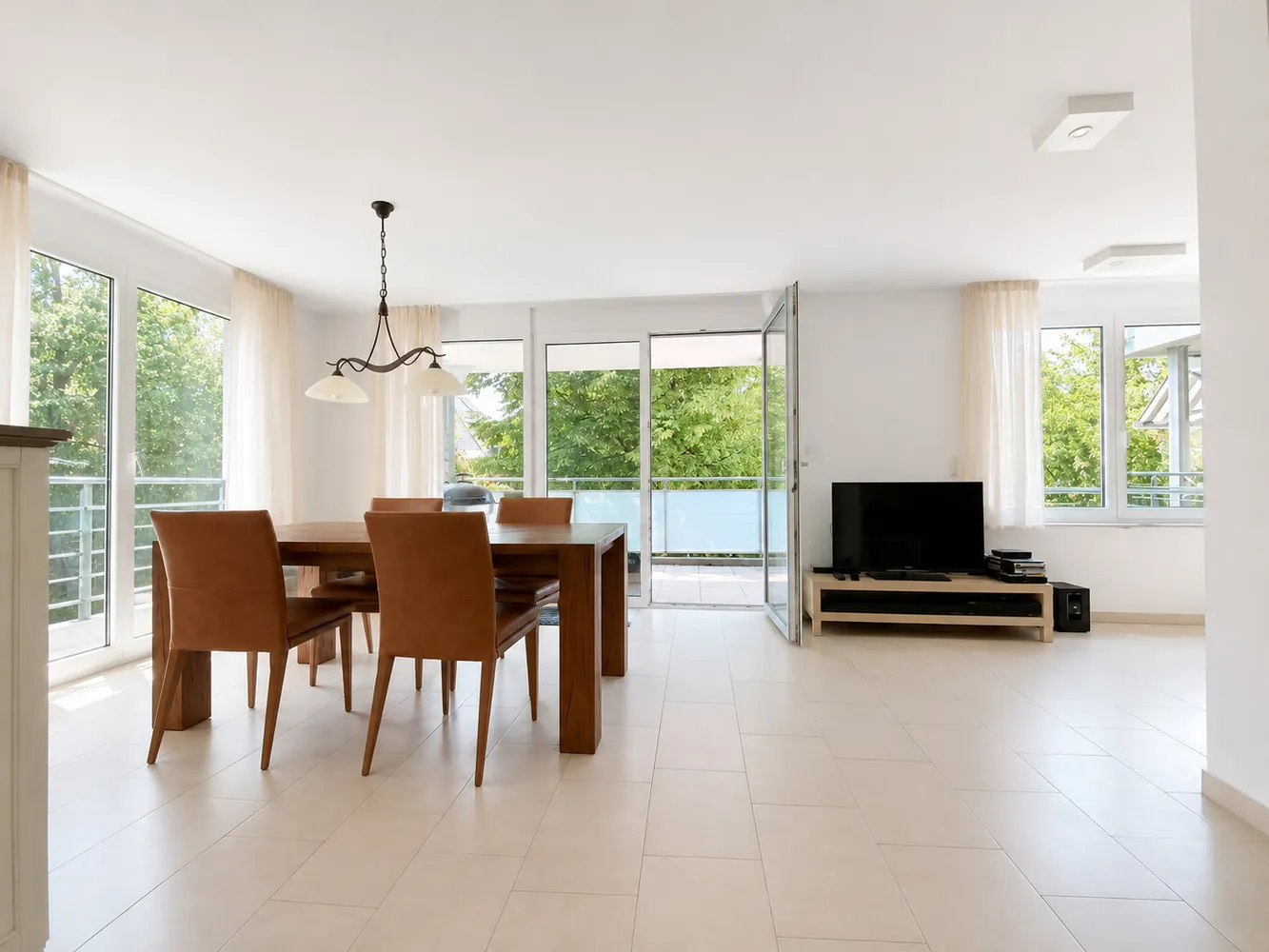 4 room apartment with 112 m² in Ludwigsburg – Photo 2