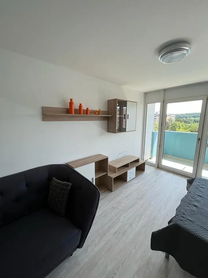 2 Zimmer Wohnung mit 32 m² in Fürstenfeldbruck – Bild 1