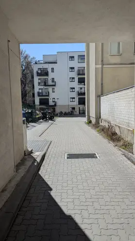 2 Zimmer Wohnung mit 56 m² in Berlin – Bild 2